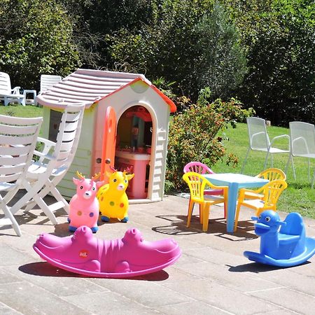 Casale Fedele Family Relax B&B Vicino Al Borgo Ronciglione  Eksteriør billede