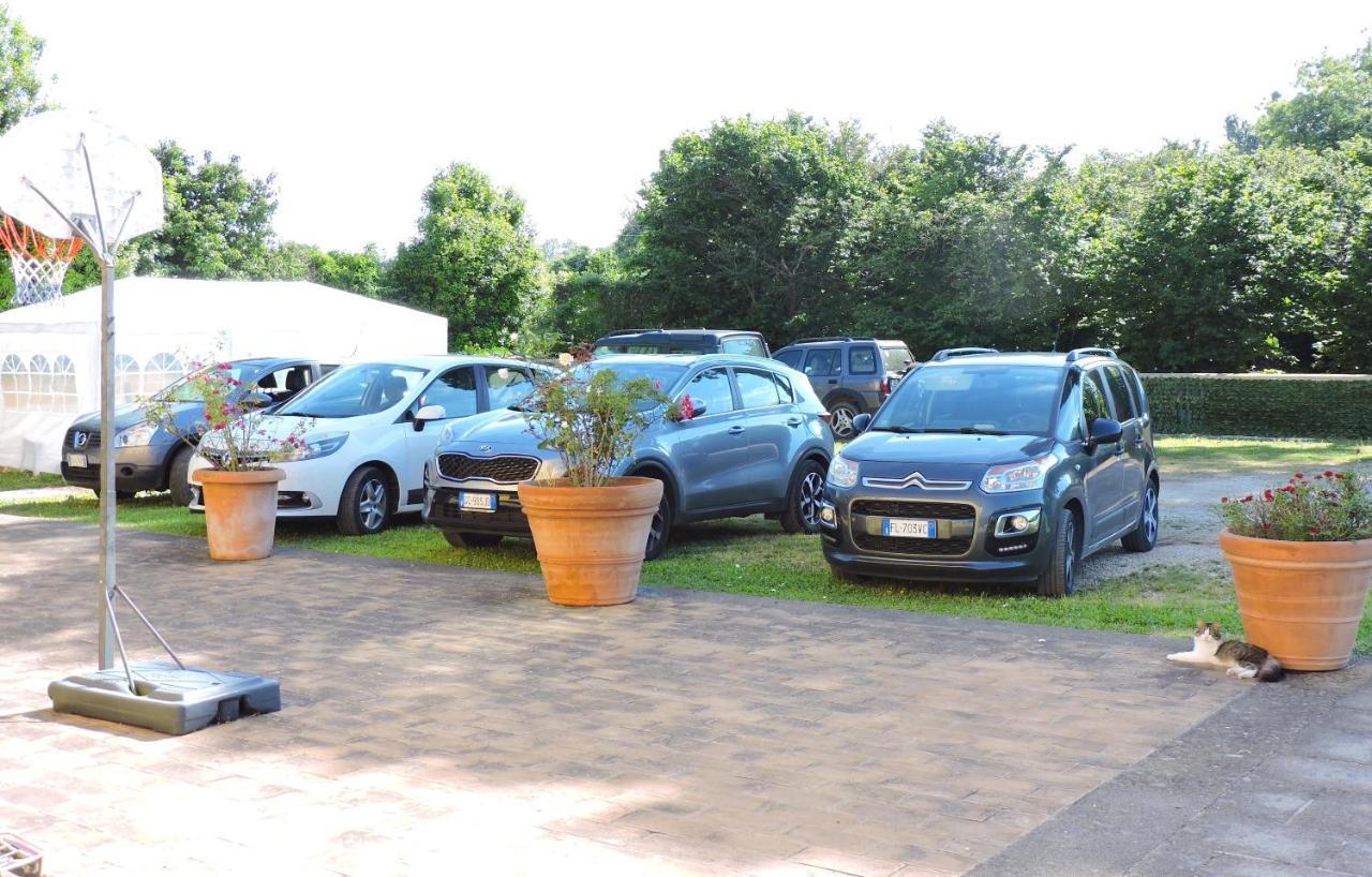 Casale Fedele Family Relax B&B Vicino Al Borgo Ronciglione  Eksteriør billede