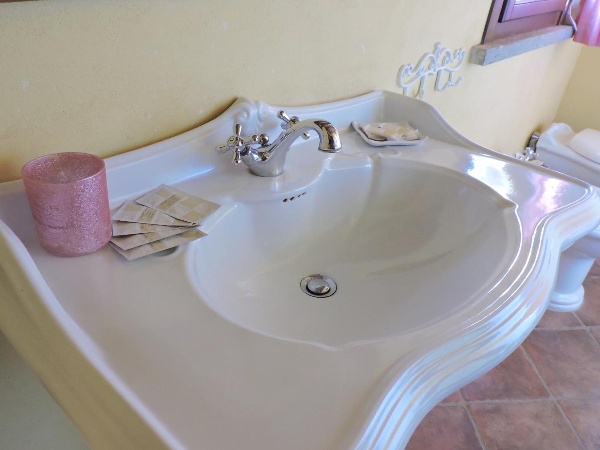 Casale Fedele Family Relax B&B Vicino Al Borgo Ronciglione  Værelse billede