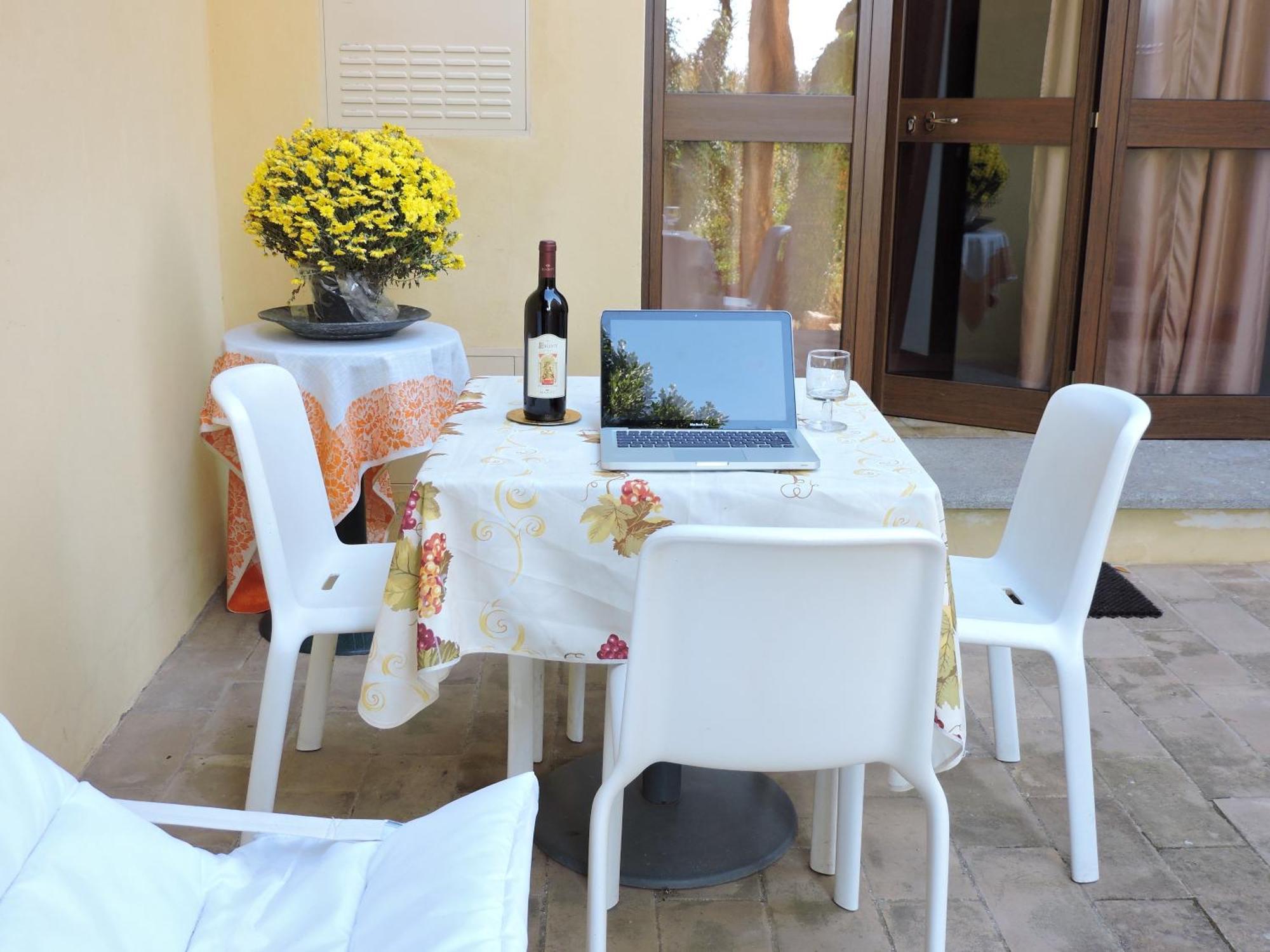 Casale Fedele Family Relax B&B Vicino Al Borgo Ronciglione  Eksteriør billede