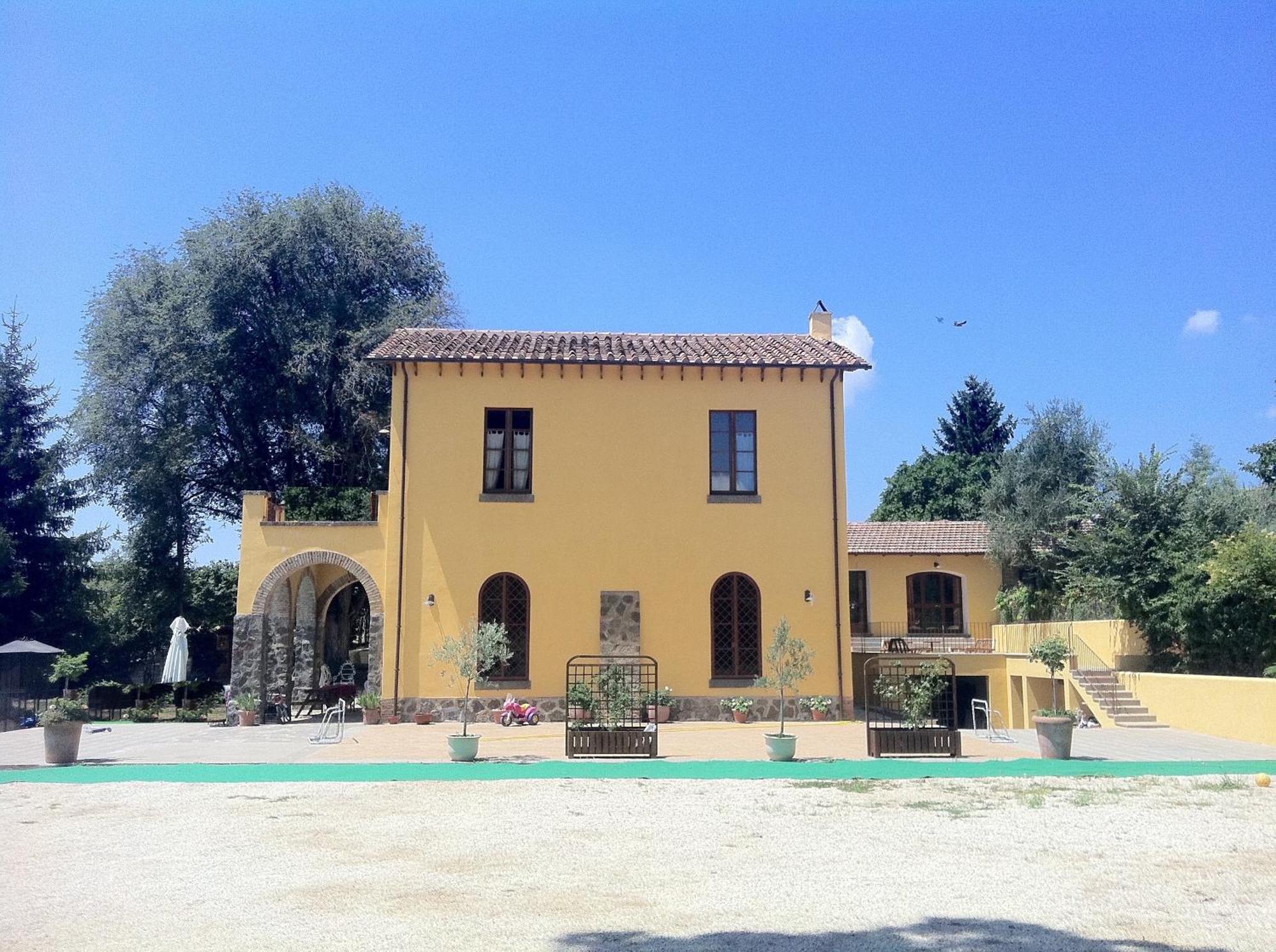Casale Fedele Family Relax B&B Vicino Al Borgo Ronciglione  Eksteriør billede