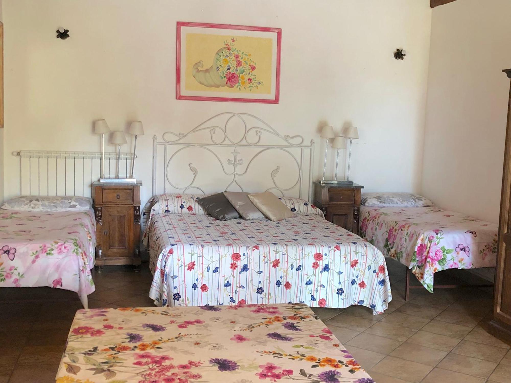 Casale Fedele Family Relax B&B Vicino Al Borgo Ronciglione  Eksteriør billede