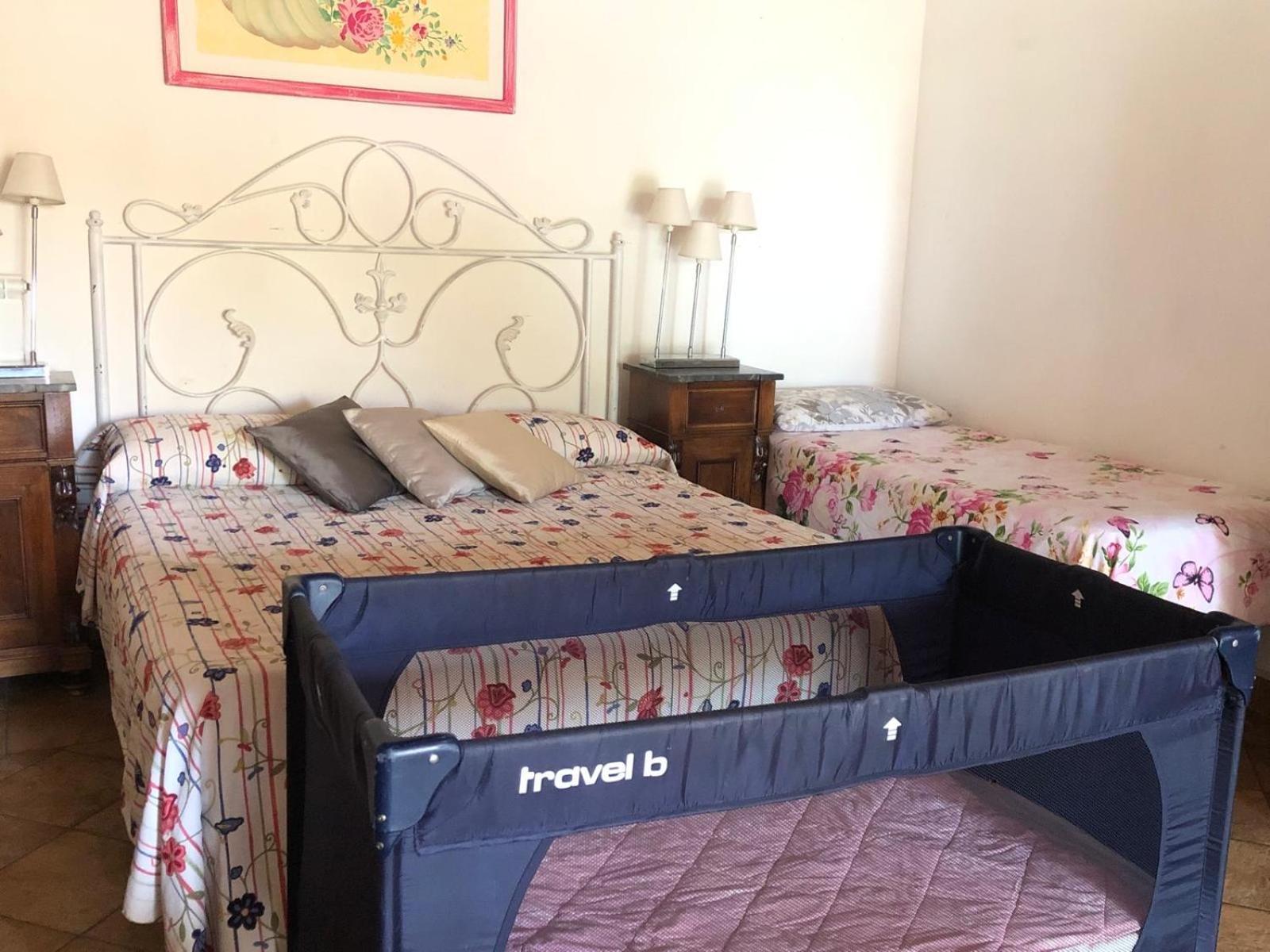 Casale Fedele Family Relax B&B Vicino Al Borgo Ronciglione  Eksteriør billede