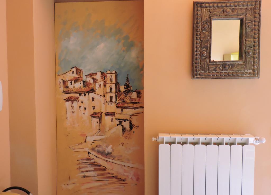 Casale Fedele Family Relax B&B Vicino Al Borgo Ronciglione  Eksteriør billede