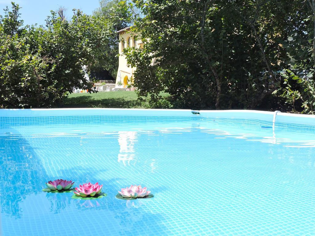 Casale Fedele Family Relax B&B Vicino Al Borgo Ronciglione  Eksteriør billede