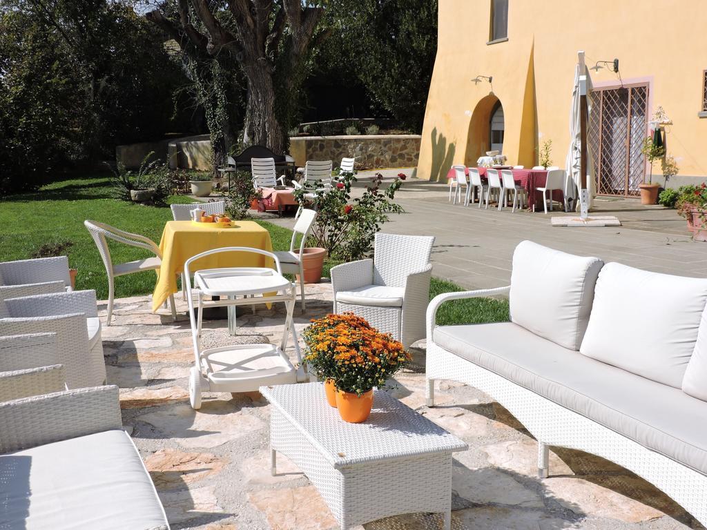 Casale Fedele Family Relax B&B Vicino Al Borgo Ronciglione  Eksteriør billede